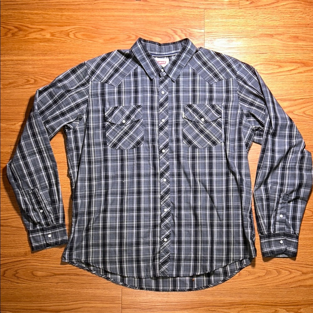 Levi's Blue Casual Button Down Shirt with Western Flair